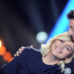 Exclusif - Louane Emera et Patrick Bruel - Emission "Un soir en direct avec Patrick Bruel" au Palais des Sports en l'honneur du chanteur pour ses 35 ans de carrière sur France 2, le 3 novembre 2018. © Perusseau-Gaffiot/Bestimage