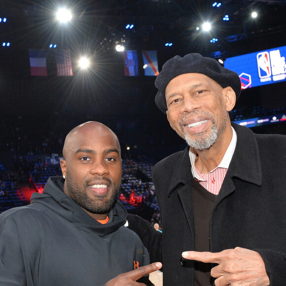Teddy Riner et Kareem Abdul-Jabbar assistent au NBA Game Paris 2020 opposant les Milwaukee Bucks et les Charlotte Hornets à l'AccorHotels Arena. Paris, le 24 janvier 2020. © Veeren / Bestimage