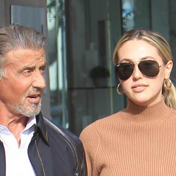 Sylvester Stallone et sa fille Sistine dans la rue à Los Angeles le 9 janvier 2020.