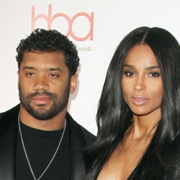 Russell Wilson et sa femme Ciara - Photocall de la 5e soirée annuelle Beauty Awards à Hollywood, le 17 février 2019.