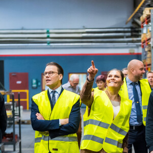 La princesse Victoria de Suède et le prince Daniel visitaient un atelier à Höganäs le 29 janvier 2020.