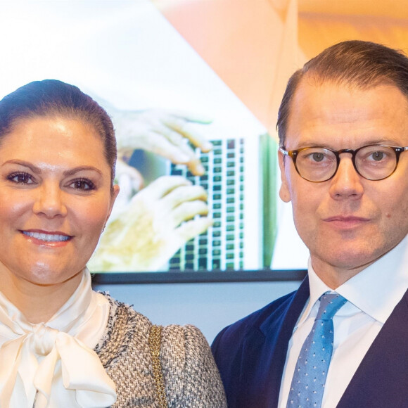 Le prince Daniel et la princesse Victoria de Suède ont visité le "Medicon Village" à Lund, le 30 janvier 2020.