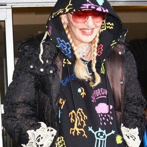 Madonna arrive à l'aéroport de New York (JFK), le 16 juin 2019.