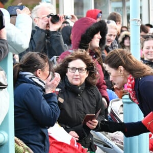 Le prince William, duc de Cambridge, Catherine Kate Middleton, duchesse de Cambridge lors d'une visite de la station de sauvetage RNLI Mumbles près de Swansea dans le sud du Pays de Galles le 4 février 2020.