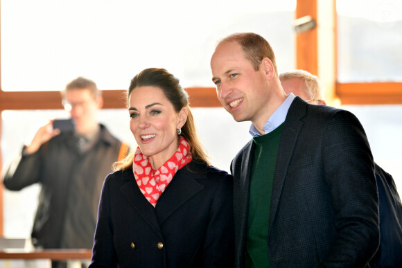 Le prince William, duc de Cambridge, Catherine Kate Middleton, duchesse de Cambridge, lors d'une visite de la station de sauvetage RNLI Mumbles près de Swansea dans le sud du Pays de Galles le 4 février 2020.