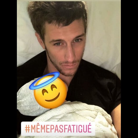 Jean-Baptiste Maunier pose avec son fils Ezra sur Instagram le 8 septembre 2019.