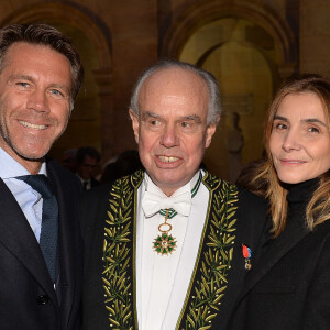 Frédéric Mitterrand, le prince Emmanuel-Philibert de Savoie et sa femmme Clotilde Courau lors de la cérémonie d'installation de Frédéric Mitterrand à l'académie des Beaux-Arts à Paris, France, le 5 février 2020. © Veeren/Bestimage