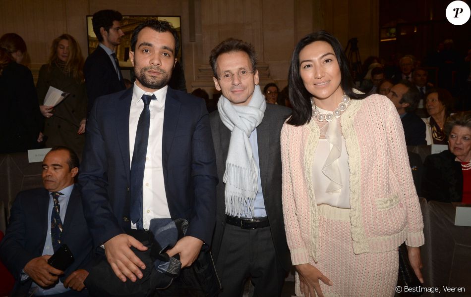 Qui Est La Mère De Mathieu Mitterrand Jihed Gasmi-Mitterrand et Mathieu Mitterrand avec sa femme lors de la