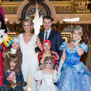 Exclusif - Elodie Gossuin-Lacherie, son mari Bertrand Lacherie et leur enfants Rose, Joséphine, Jules et Léonard - Avant-première de la nouvelle saison "Festival Pirates et Princesses" de Disneyland Paris au Palais Garnier à Paris, France, le 9 mars 2018. © Cyril Moreau/Bestimage