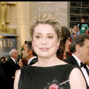 Catherine Deneuve aux Oscars en 2007.