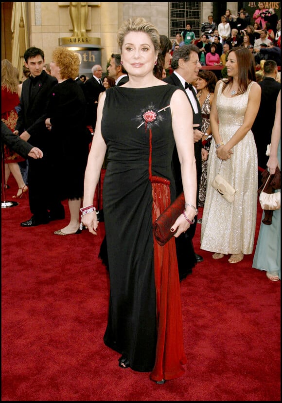 Catherine Deneuve aux Oscars en 2007.