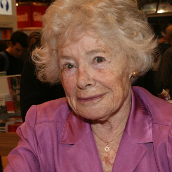 Claude Sarraute lors de la 37ème édition du Salon du livre au parc des expositions, à la porte de Versailles, à Paris, France, le 25 mars 2017. © JLPPA/Bestimage