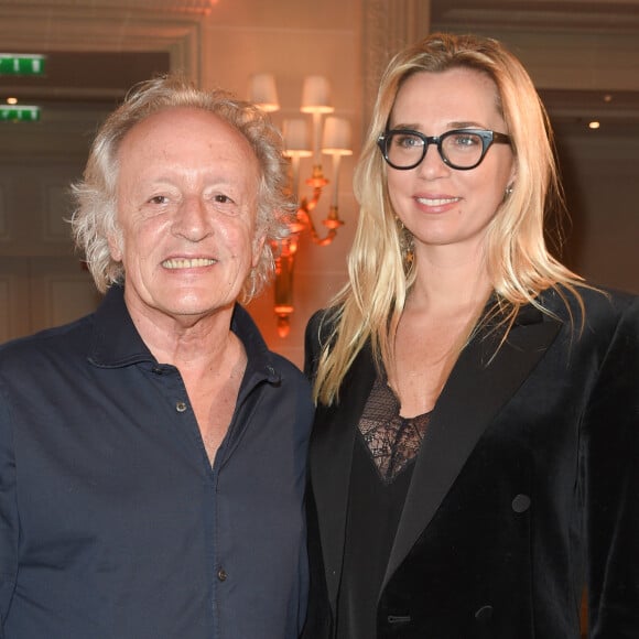 Didier Barbelivien et sa femme Laure - 3ème Gala caritatif des "Stéthos d'Or" qui récompensent les artistes qui contribuent au bien-être de tous, organisé par la Fondation pour la Recherche en Physiologie au George V à Paris, le 11 mars 2019. © Coadic Guirec/Bestimage