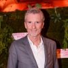 Exclusif - Denis Brogniart - Dîner de la Fondation ARC au Pavillon Cambon-Capucines à Paris, le 7 octobre 2019. © Rachid Bellak / Bestimage A l'occasion d'Octobre Rose, alors que 32 femmes meurent chaque jour de leur cancer du sein en France, la Fondation ARC mobilise les énergies pour accélérer la recherche sur ces cancers.&8232;Dans cette course contre la montre, un cap sera franchi quand les médecins seront en capacité de repérer très tôt les cellules agressives et de les attaquer avec des traitements spécifiques. Ce sera une étape décisive pour guérir les 20% des cancers résistants. C'est au Pavillon Cambon Capucines que C.Tendil, président de la Fondation ARC et F.Dupré, son directeur général recevaient personnalités du monde des affaires, philanthropes, mécènes pour achever le financement d'un projet d'excellence visant à terme cet objectif vital. La soirée s'est déroulée sous le double parrainage généreux de D.Brogniart, maître de cérémonie enthousiaste, et d'A-C.Coudray. A leurs côtés pour soutenir la Fondation ARC, étaient présents afin de porter haut la cause : M.Hands, K.Ann, G.Hamon, J.Jonathan, N.Rykiel, O.Meunier et M.Vergne, S.Sieff, F.Richard, E.Tchoungui, R.Bachelot, A.Séménoff, M.A.Seigner, A.Guérin-Boêri... Lors du diner réalisé par la Cheffe S.Le Quellec (La Seine Paris 8ème) eut lieu une vente aux enchères et une tombola animées par Maitre R.Le Fur, où les convives firent preuve d'une grande générosité. F.Leeb clôtura de façon émouvante et en musique ce diner de Gala en interprétant quelques morceaux de son nouvel album, accompagnée au piano. Cette soirée a permis de lever 265 000 € attribués à la recherche sur le cancer du sein. Chaque année 59000 femmes apprennent qu'elles ont un cancer du sein, 12000 en meurent. L'objectif de la Fondation ARC pour la recherche sur le cancer est de parvenir à faire baisser ce chiffre le plus rapidement possible.