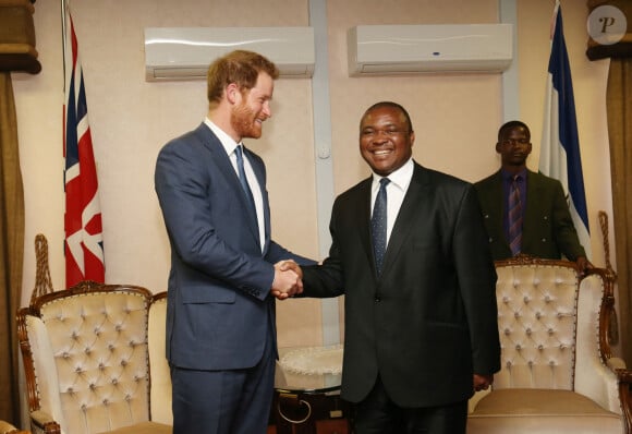 Le premier ministre Mothetjoa Metsing - Le prince Harry a rencontré diverses personnalités à Maseru, lors de son voyage officiel au Lesotho. Le 26 novembre 2015