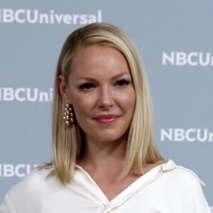 Katherine Heigl from the show 'Suits' arrives for the 2018 NBCUniversal Upfront. Pictured: Katherine Heigl au photocall de la soirée "2018 NBCUniversal Upfront" au Rockefeller Center à New York, le 14 mai 2018