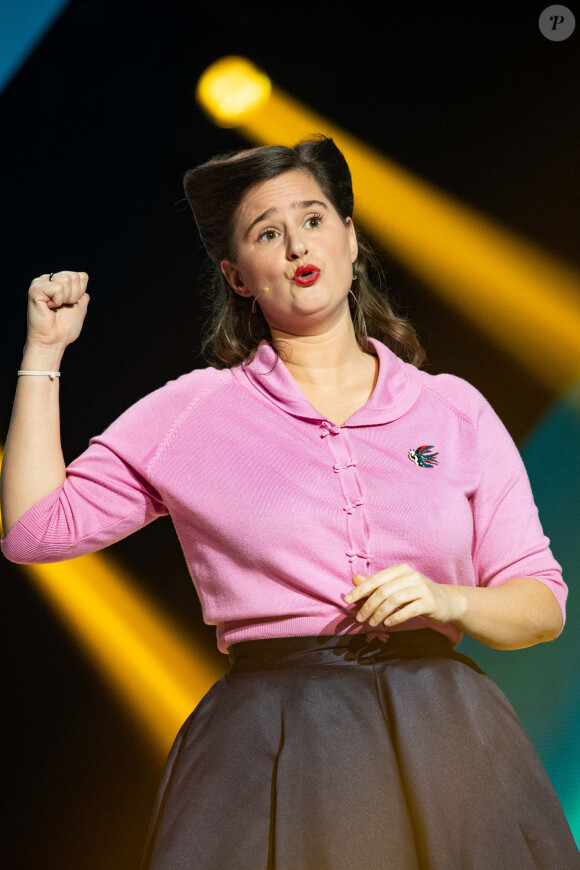 Exclusif - Elodie Poux - Enregistrement de l'émission "Le grand show de l'humour - Les 50 comiques préférés des français 2020" au Palais des Sports de Paris, qui sera diffusée le 22 février sur France 2. Le 10 février 2020 © Cyril Moreau / Bestimage