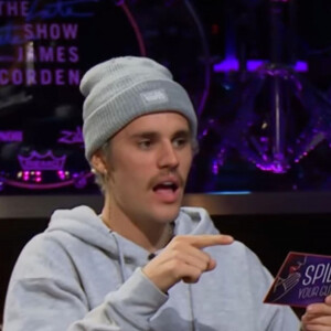 Justin Bieber a préféré manger un yaourt aux fourmis et aux scorpions plutôt que de se raser la moustache lors d'un jeu sur le plateau de l'émission "The Late Late Show", animé par J. Corden. Los Angeles. Le 20 février 2020.