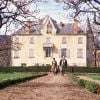 Archives - Valéry Giscard d'Estaing et sa femme ouvrent les portes de leur château de La Varvasse, à Chanonat, en 1987.