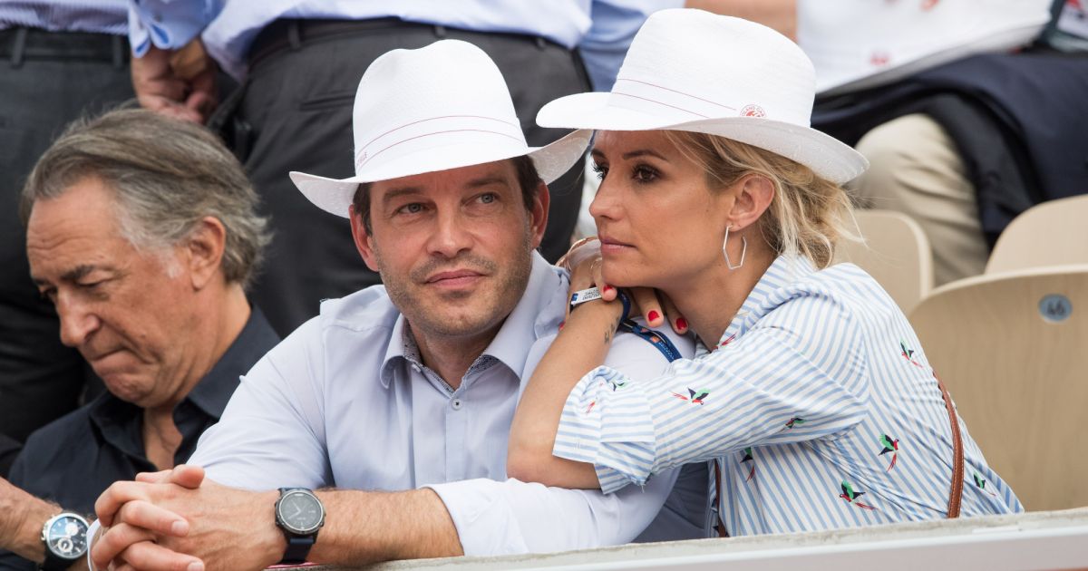 Sa Famille Mercotte Et Son Mari Elodie Gossuin et son mari Bertrand Lacherie dans les tribunes lors des