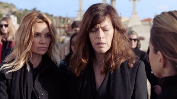 Ingrid Chauvin et Anne Caillon dans la série "Demain nous appartient", diffusée sur TF1.