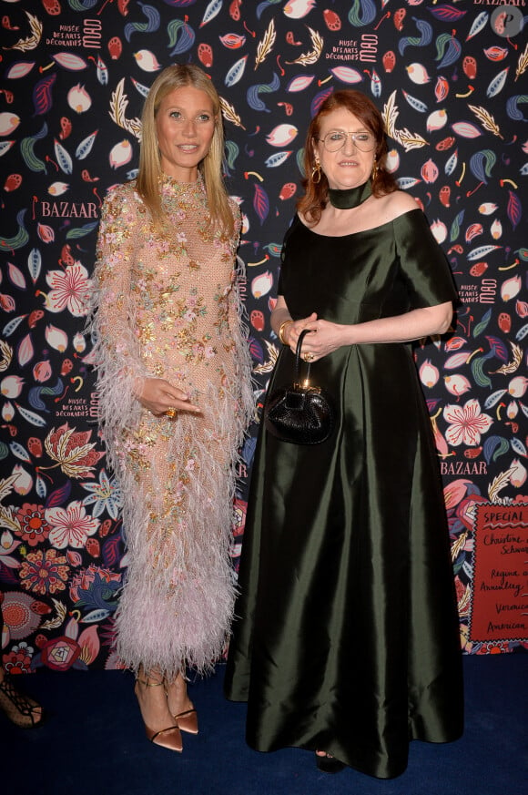 Gwyneth Paltrow et Glenda Bailey, rédactrice en chef de Harper's Bazaar, assistent à la soirée de gala du Musée des Arts Décoratifs, avec Harper's Bazaar. Paris, le 26 février 2020. © Veeren Ramsamy / Bestimage
