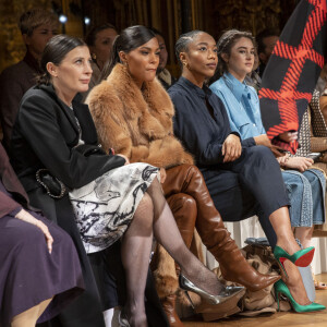 Marie-Agnès Gillot, Tina Kunakey (Cassel), Naomi Ackie, Shailene Woodley, Caitriona Balfe, Isabelle Huppert, Alasdhair Willis et Antoine Arnault assistent au défilé Stella McCartney, collection automne-hiver 2020-2021, à l'Opéra Garnier. Paris, le 2 mars 2020. © Olivier Borde/Bestimage