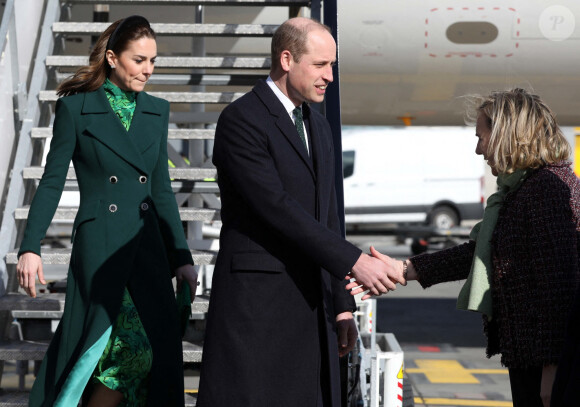 Kate Middleton et le prince William arrivent à Dublin, en République d'Irlande, le 3 mars 2020.