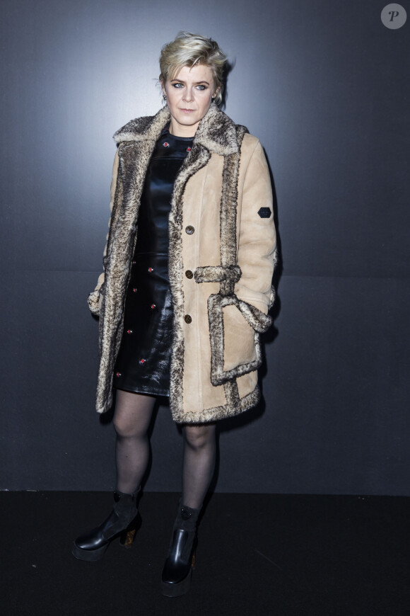 Robyn au photocall du défilé Louis Vuitton collection prêt-à-porter Automne/Hiver 2020-2021 lors de la Fashion Week à Paris le 3 mars 2020. © Olivier Borde / Bestimage