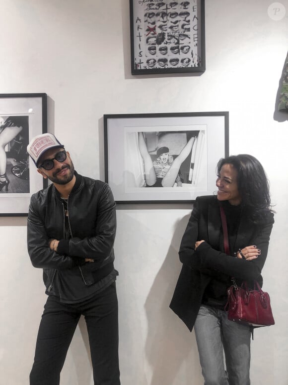 Exclusif - Ricardo Gomes (le photographe de Madonna) et Sandra Sisley assistent à la soirée de lancement de la collection "Mae x Madonna" à Paris, le 4 mars 2020. © Pierre Perusseau/Bestimage