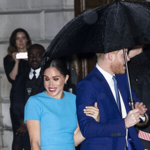 Le prince Harry, duc de Sussex, et Meghan Markle, duchesse de Sussex arrivent à la cérémonie des Endeavour Fund Awards à Londres le 5 mars 2020.