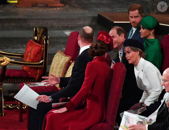 Kate Middleton, duchesse de Cambridge, le prince William, duc de Cambridge, la comtesse Sophie de Wessex, le prince Edward, comte de Wessex, Meghan Markle, duchesse de Sussex et le prince Harry, duc de Sussex - La famille royale d'Angleterre lors de la cérémonie du Commonwealth en l'abbaye de Westminster à Londres. Le 9 mars 2020.