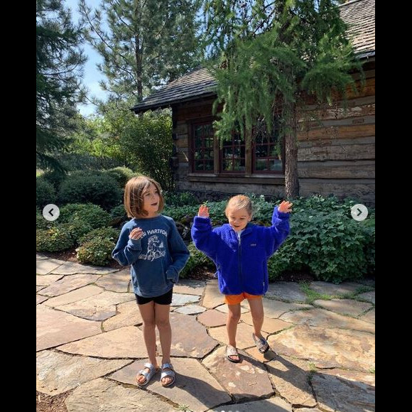 Penelope et Reign Disick, les enfants de Kourtney Kardashian et Scott Disick. Janvier 2020.