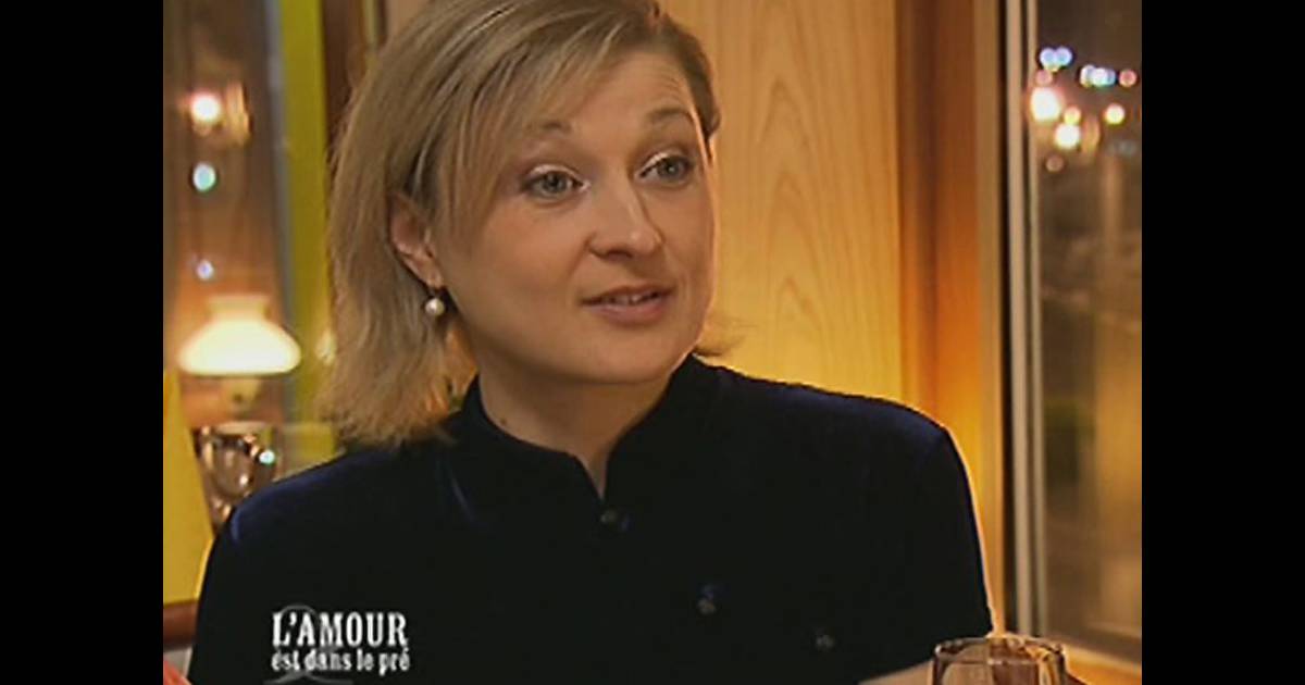 Mélanie Amour Est Dans Le Pré 2021