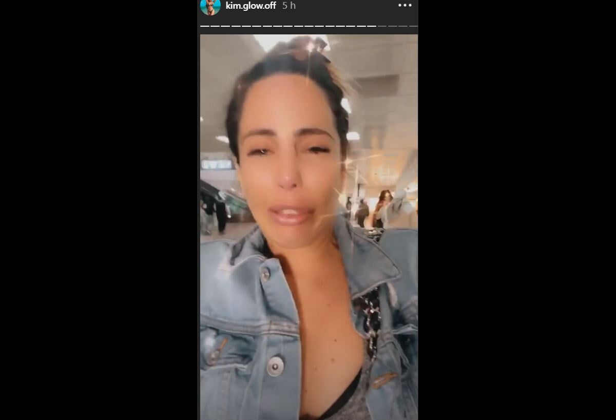 Photo : Kim Glow en larmes sur Instagram, le 16 mars 2020 - Purepeople