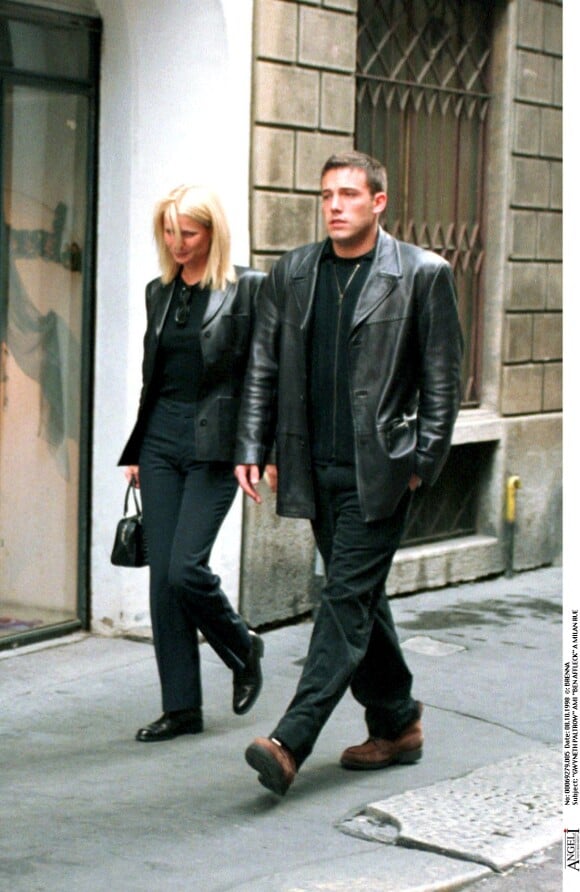 Gwyneth Paltrow et Ben Affleck en 1998 à Milan.