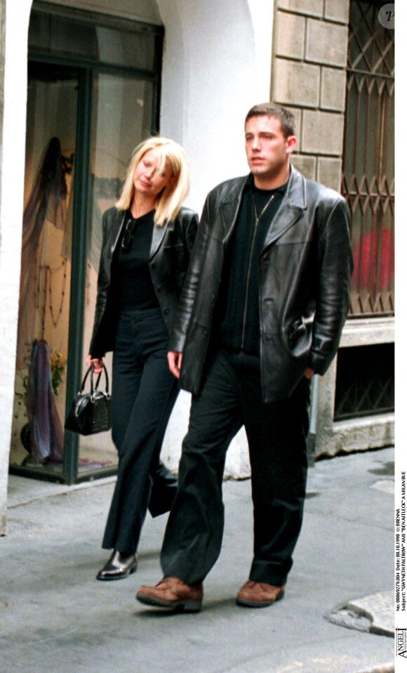 Gwyneth Paltrow et Ben Affleck en 1998 à Milan.