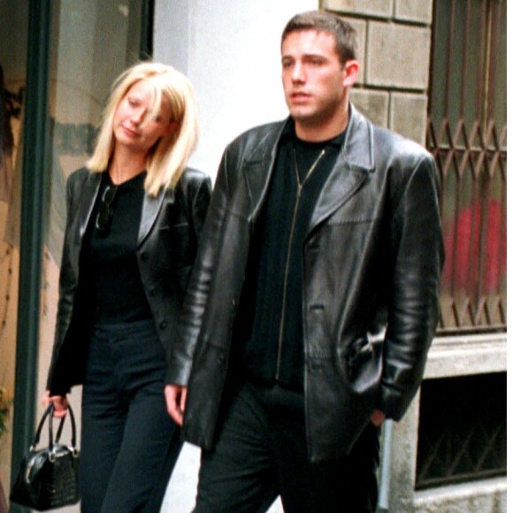 Gwyneth Paltrow et Ben Affleck en 1998 à Milan.