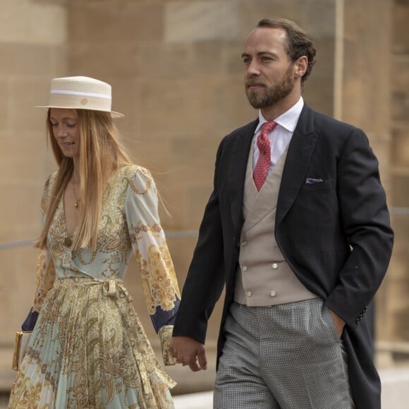 James Middleton et sa compagne Alizee Thevenet - Mariage de Lady Gabriella Windsor avec Thomas Kingston dans la chapelle Saint-Georges du château de Windsor le 18 mai 2019.