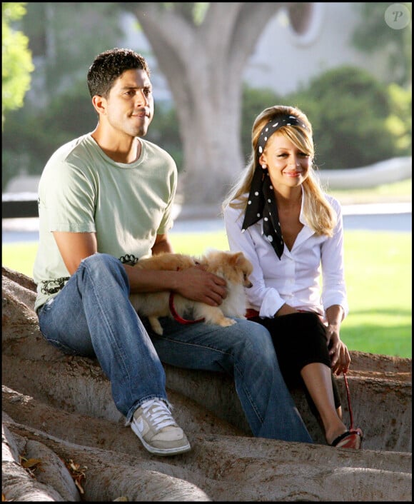 Nicole Richie et Adam Rodriguez - Séance photos à Beverly Hills. Le 22 juillet 2006.