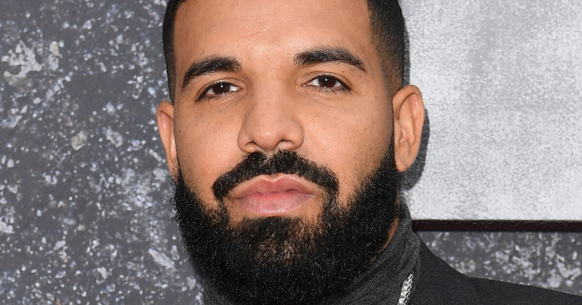 Drake : Confiné chez lui, il filme son impressionnant dressing - Ode ...