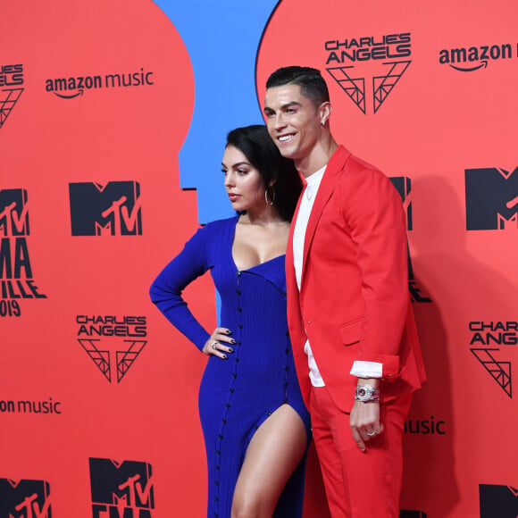 Georgina Rodriguez et son compagnon Cristiano Ronaldo à la soirée MTV European Music Awards 2019 (MTV EMA's) au FIBES Conference and Exhibition Centre à Séville en Espagne, le 3 novembre 2019.