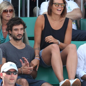 Laure Manaudou et son compagnon Jérémy Frérot (du groupe Fréro Delavega) - People dans les tribunes lors de la finale des Internationaux de tennis de Roland-Garros à Paris, le 7 juin 2015.
