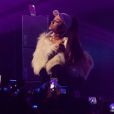 Ariana Grande en concert sur la scène du Allstate Arena à Rosemont, le 14 décembre 2016. © Daniel DeSlover via Zuma Press/Bestimage