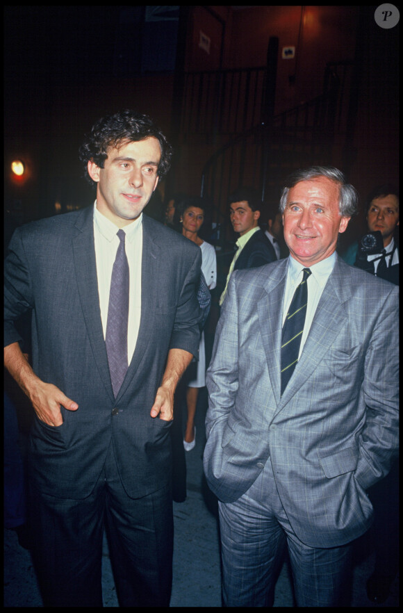 Michel Plataini et Michel Hidalgo à la soirée pour les 40 ans de "Paaris Match" le 19 septembre 1987.