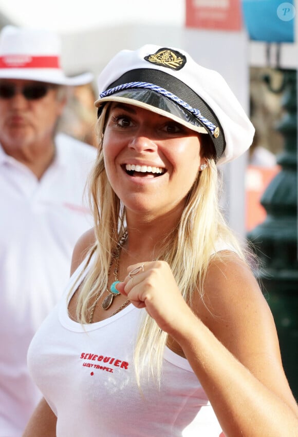 Sophie Tapie - Tournoi de pétanque des célébrités organisé par la maison Sénéquier sur la place des Lices à Saint-Tropez le 19 août 2016.19/08/2016 - Saint-Tropez