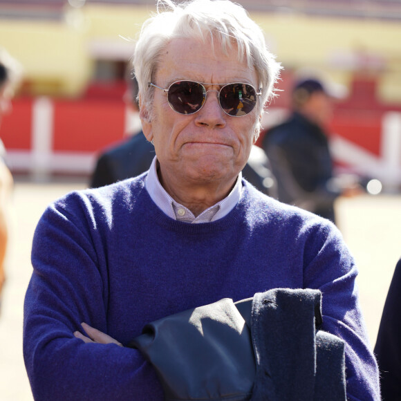 Archives - Bernard Tapie à Saintes-Maries-de-la-Mer pour le départ du Tour de la Provence. Le 14 février 2019 © Stéphanie Gouiran / Panoramic / Bestimage 14/02/2019 - Saintes-Maries-de-la-Mer