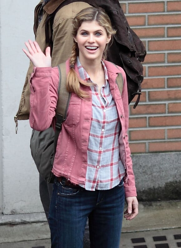 Alexandra Daddario sur le tournage du film "Percy Jackson : La Mer des Monstres" à Vancouver en 2012.