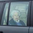 La reine Elizabeth II d'Angleterre quitte le palais de Buckingham pour se rendre au château de Windsor pendant la crise du Coronavirus (COVID-19) le 19 mars 2020.