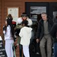 Exclusif - Laeticia Hallyday, ses filles Jade et Joy, son compagnon Pascal Balland et sa fille Mathilde arrivent à l'aéroport de Bozeman dans le Montana pour un séjour au ski, le 15 février 2020.